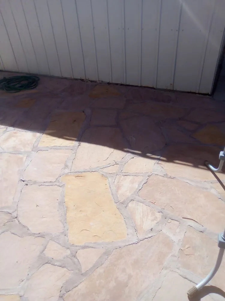 Custom lawn care service for year-round maintenance across El Paso, TX - Lil Guys Yard Handyman Services