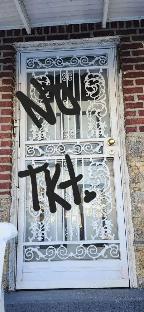 Trusted yard maintenance experts serving Bronx, NY - Lil Love Cleaning