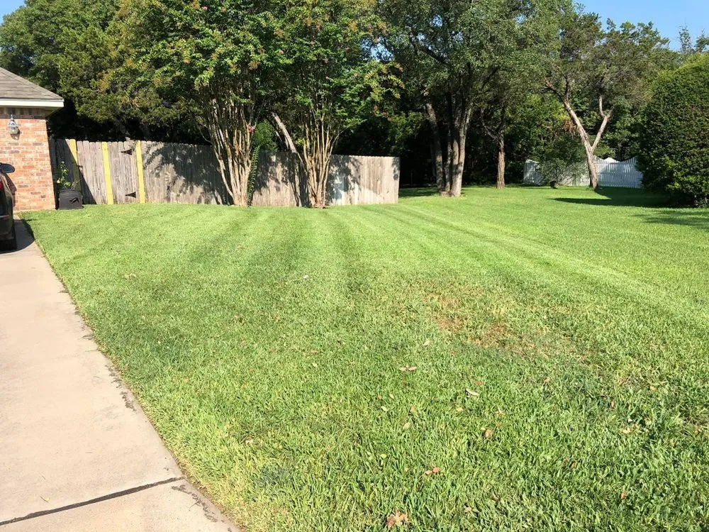 Reliable garden landscaping in Temple, TX - LiL Mikes Lawn Service