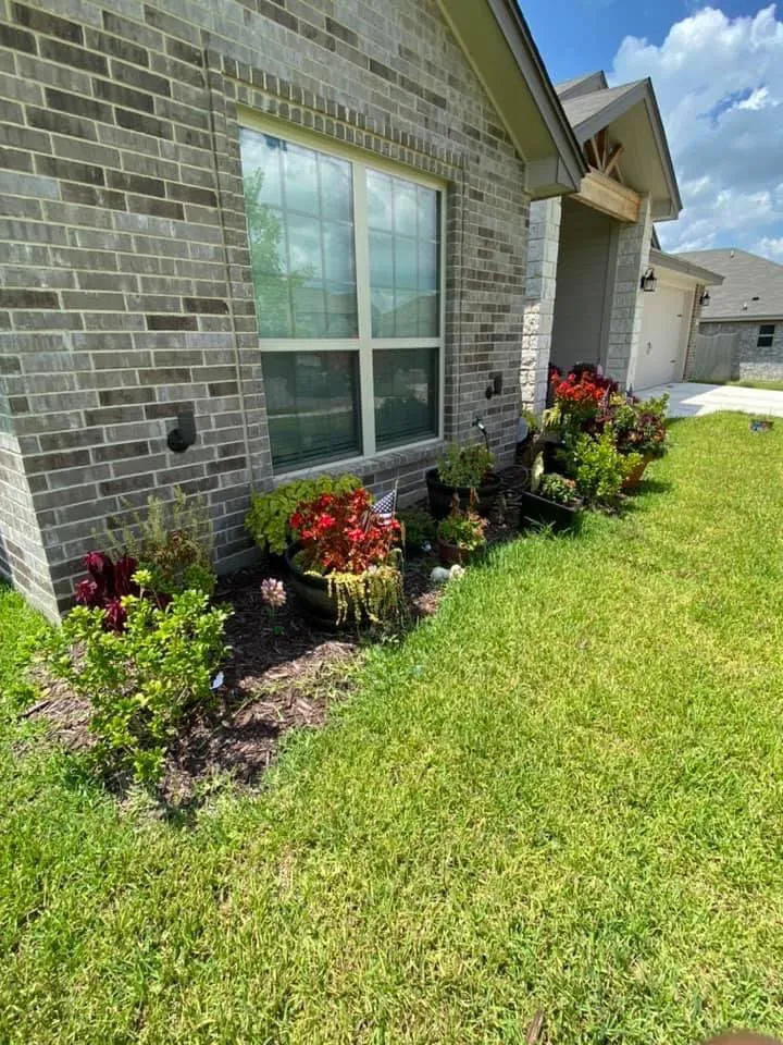 Reliable outdoor landscaping in Temple, TX by LiL Mikes Lawn Service