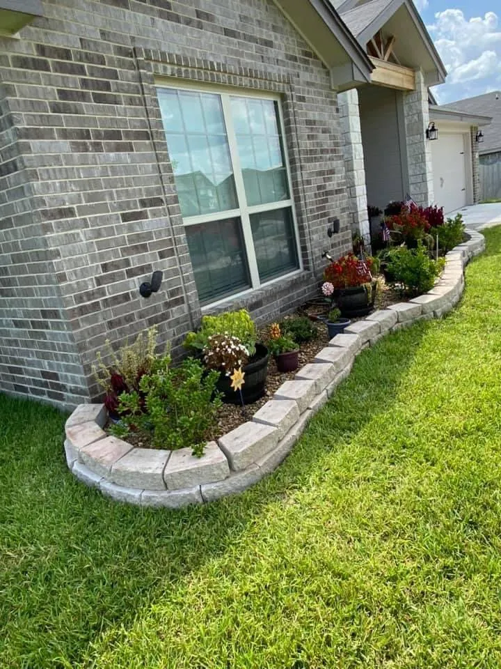 Local garden landscaping in Temple, TX - LiL Mikes Lawn Service