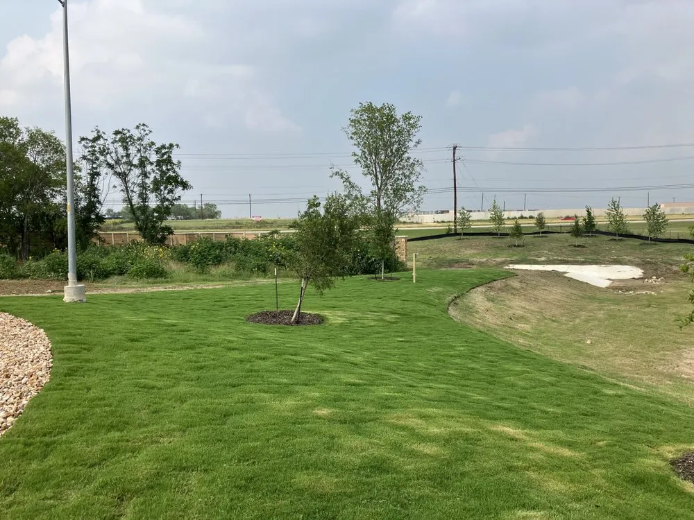 Affordable lawn care service for homes across San Antonio, TX - Lil Orange Tractor Services Lawn Care & Landscape Maintenance