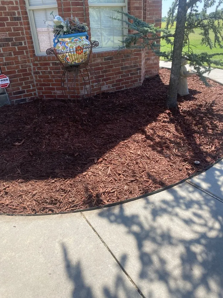 Affordable lawn care service in Oklahoma City, OK - Lilah Landscaping