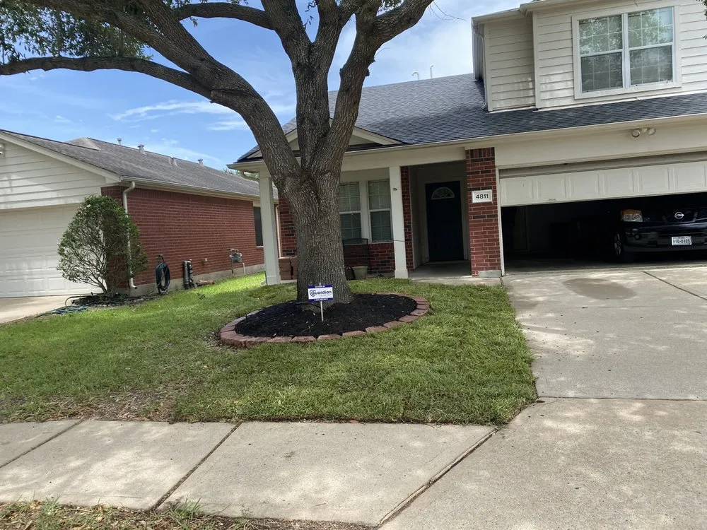 Local yard maintenance experts serving Houston, TX - Lilies Landscaping