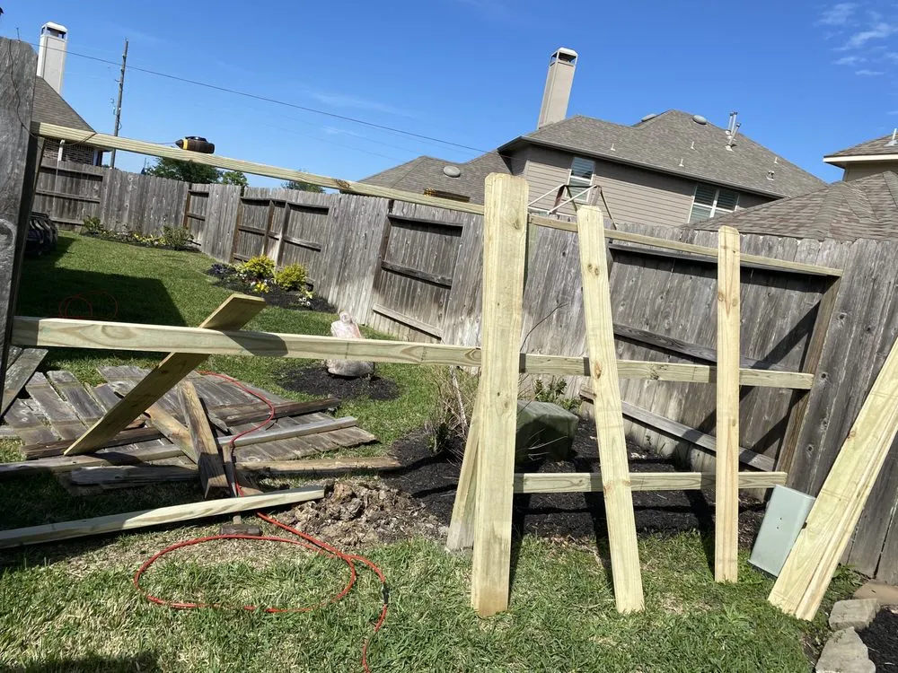 Professional garden landscaping experts serving Houston, TX - Lilies Landscaping