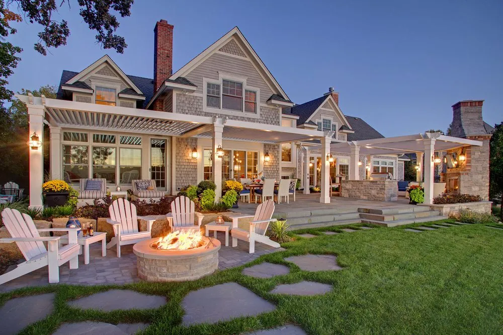 Reliable outdoor landscaping experts serving Edmond, OK - Lillian Landscape