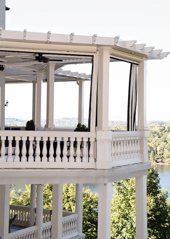 Top-rated yard maintenance in Edmond, OK by Lillian Landscape