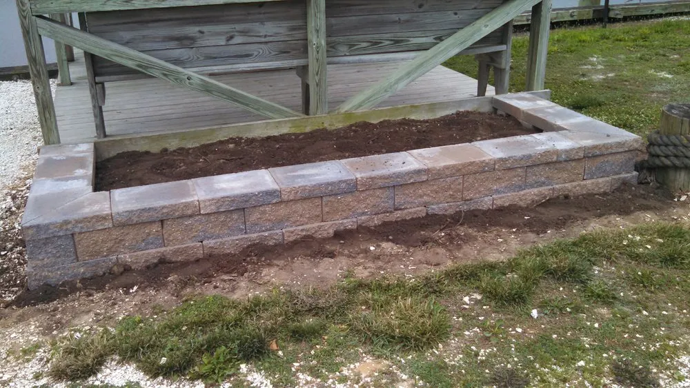 Reliable yard maintenance in Ellendale, DE - Lilly lawn and landscaping