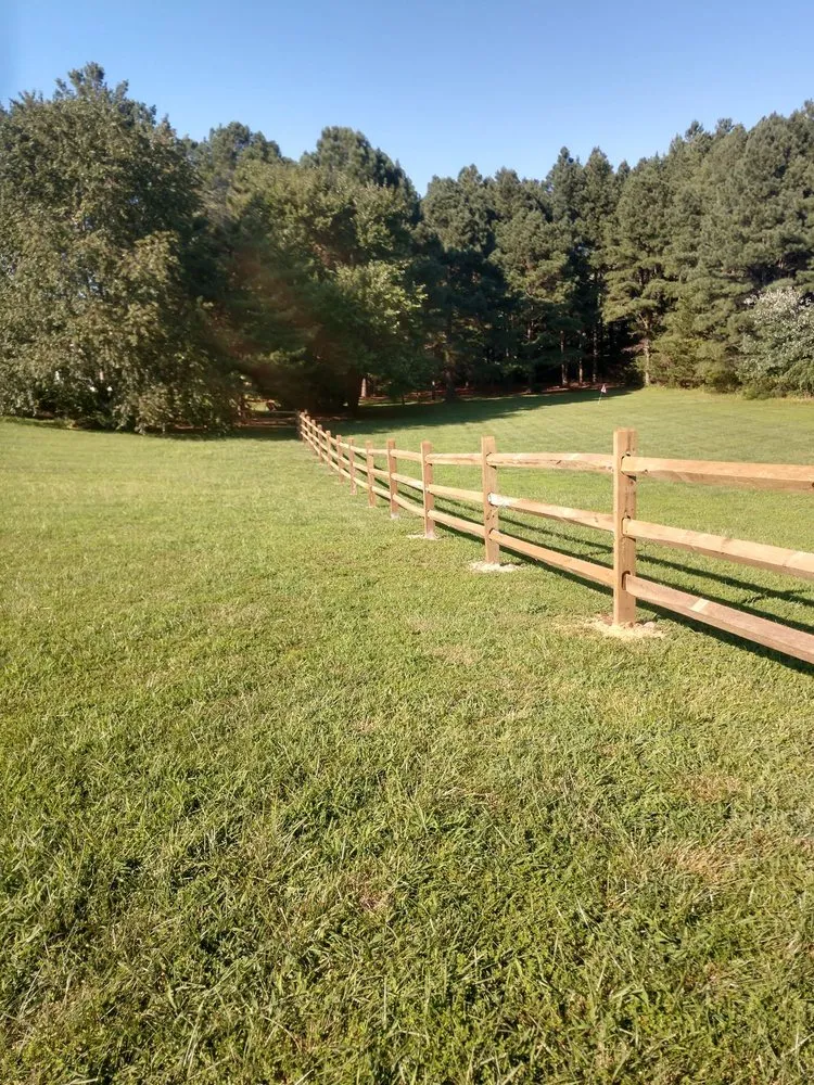 Reliable landscape design for residential properties in Ellendale, DE by Lilly lawn and landscaping