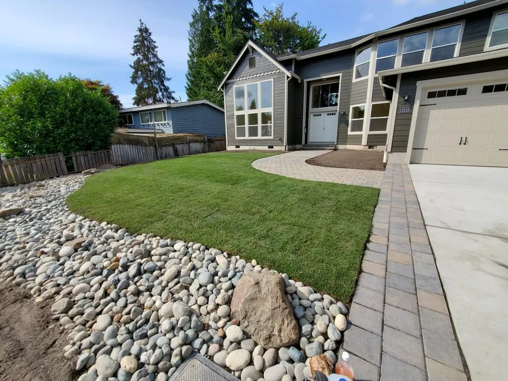 Reliable landscape installation in Kirkland, WA - Lilly's Landscaping & Construction