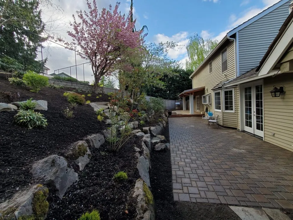 Expert yard cleanup service with custom design across Kirkland, WA - Lilly's Landscaping & Construction