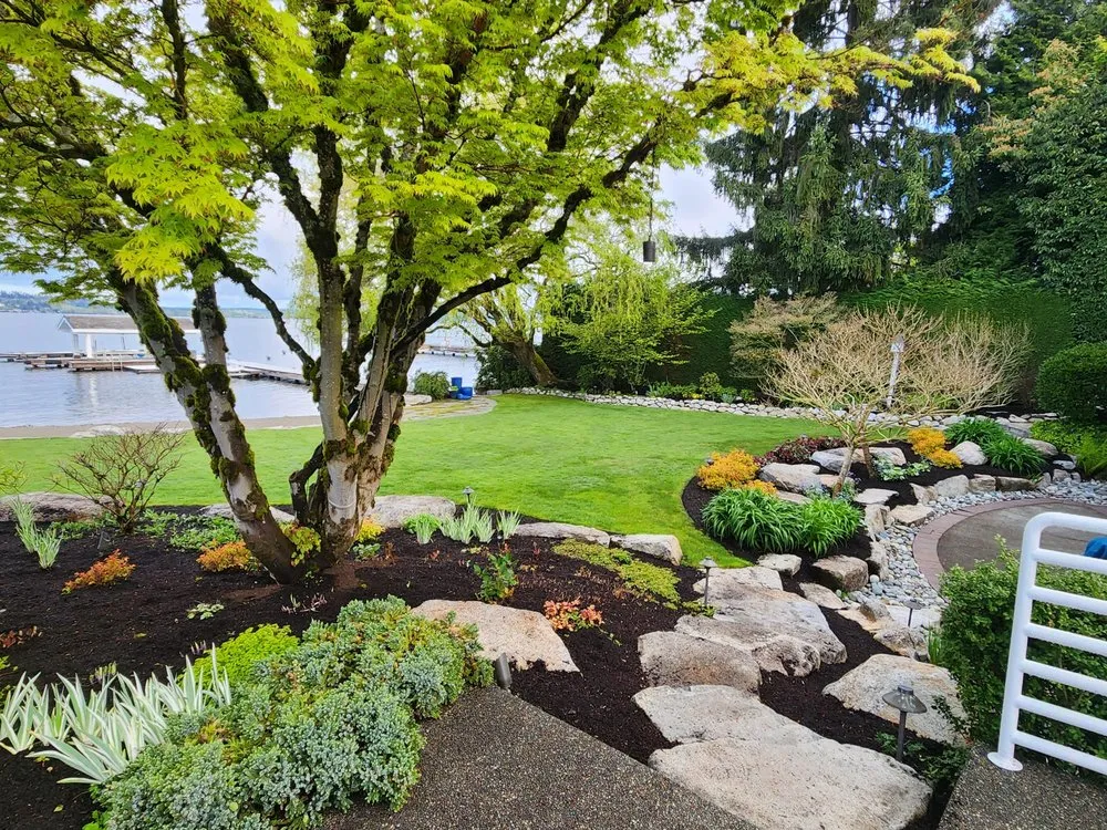 Local garden landscaping for homes in Kirkland, WA by Lilly's Landscaping & Construction