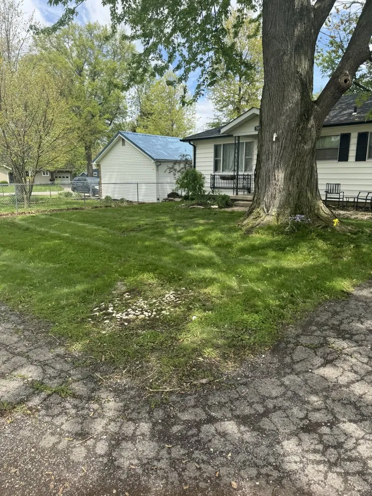 Affordable outdoor landscaping for homes in Lima, OH by Lima Lawn Legends