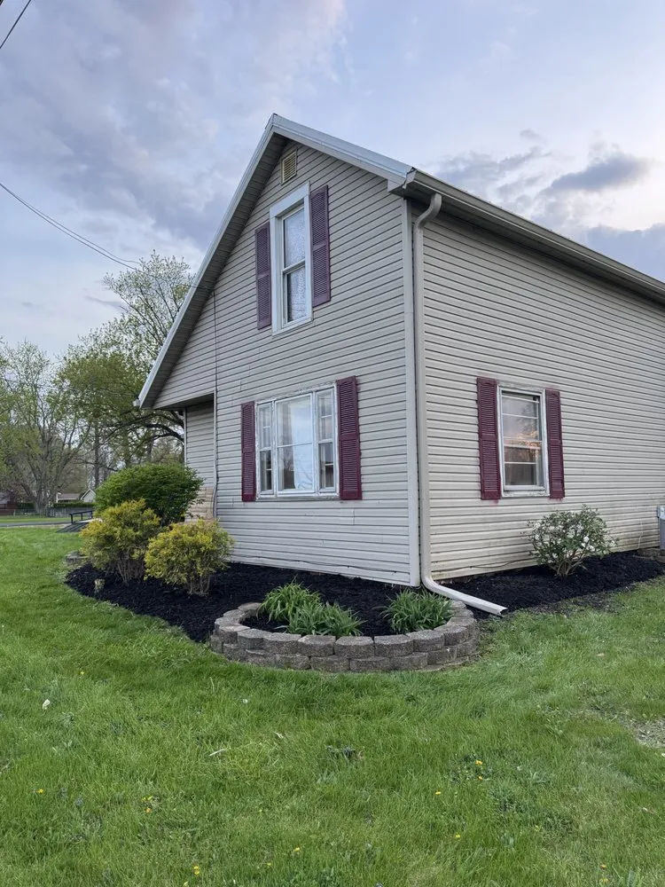 Custom lawn mowing service for homes across Lima, OH - Lima Lawn Legends