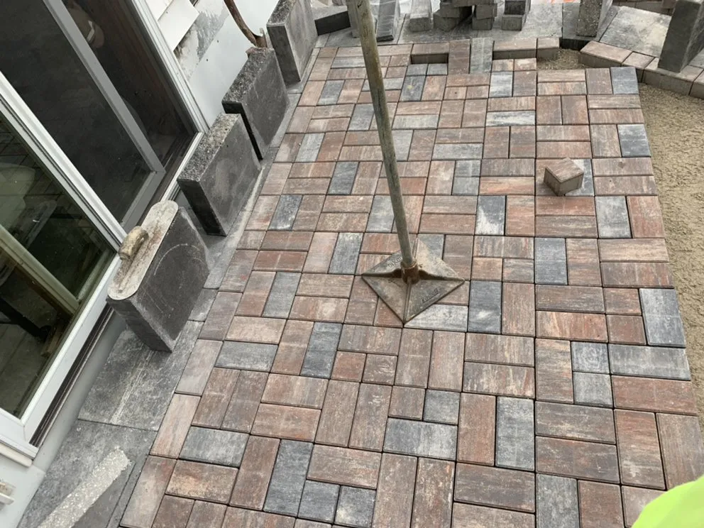 Custom lawn care service with custom design in Greenleaf, WI by Limestone creations
