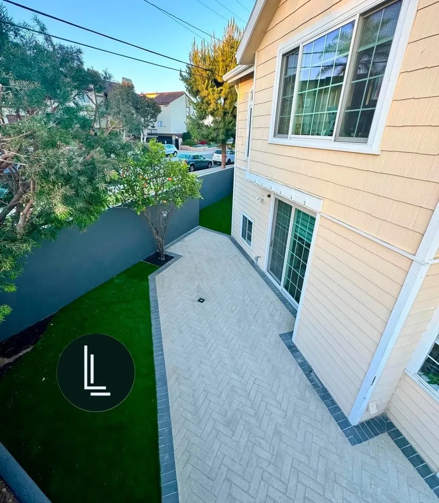 Custom outdoor landscaping in Long Beach, CA by Limited Landscape