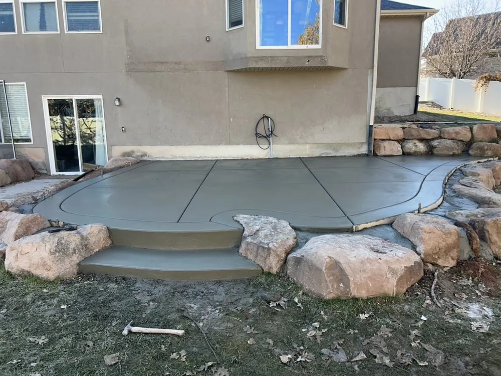 Top-rated garden landscaping for residential properties in South Jordan, UT by Limitless Concrete