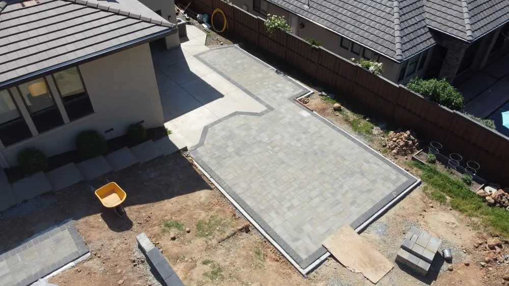 Custom lawn care service for homes across Applegate, CA - Limitless Creationz Landscape