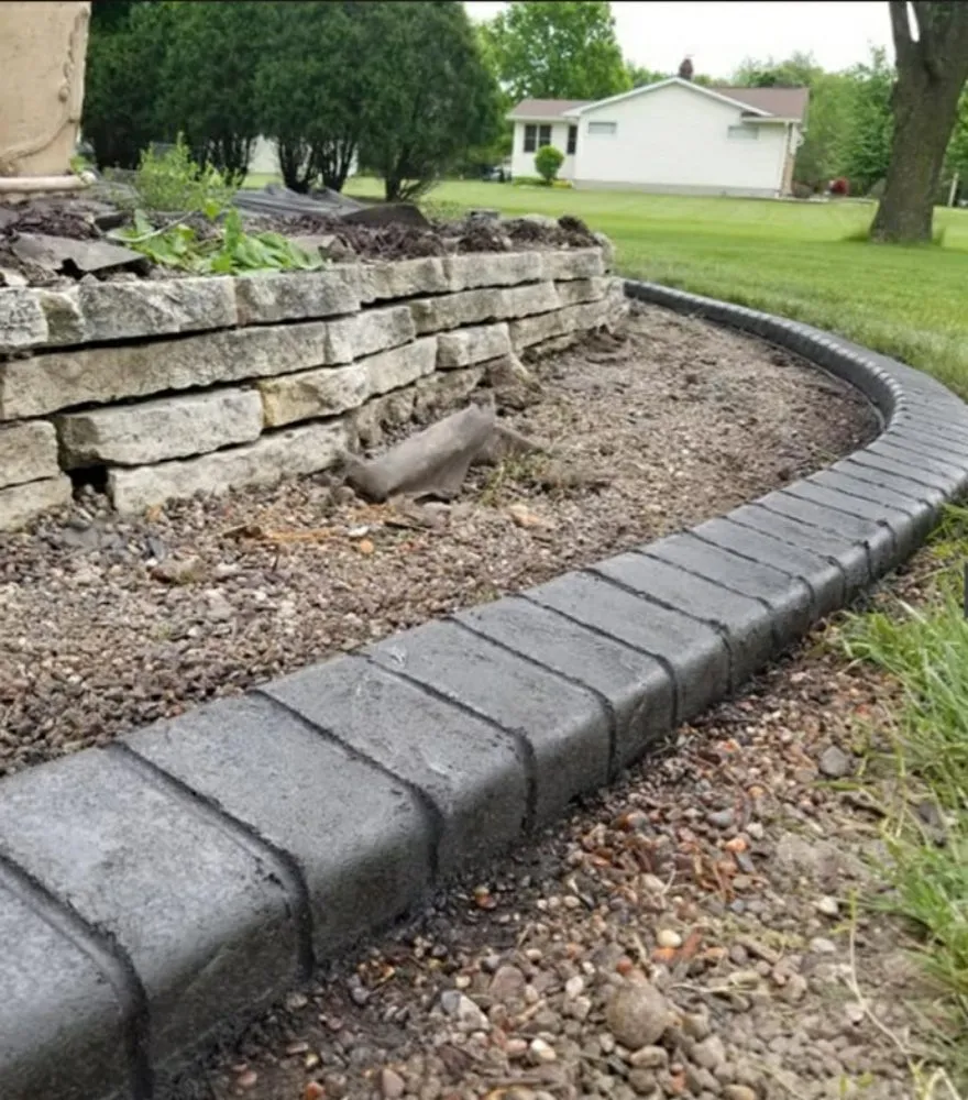 Expert residential landscaping experts serving Springboro, OH - Limitless Curbing