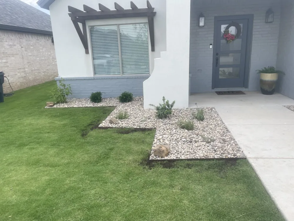 Expert outdoor landscaping in Lubbock, TX by Limitless Hardscapes