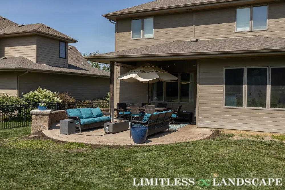 Top-rated lawn care service with custom design in Omaha, NE by Limitless Landscape
