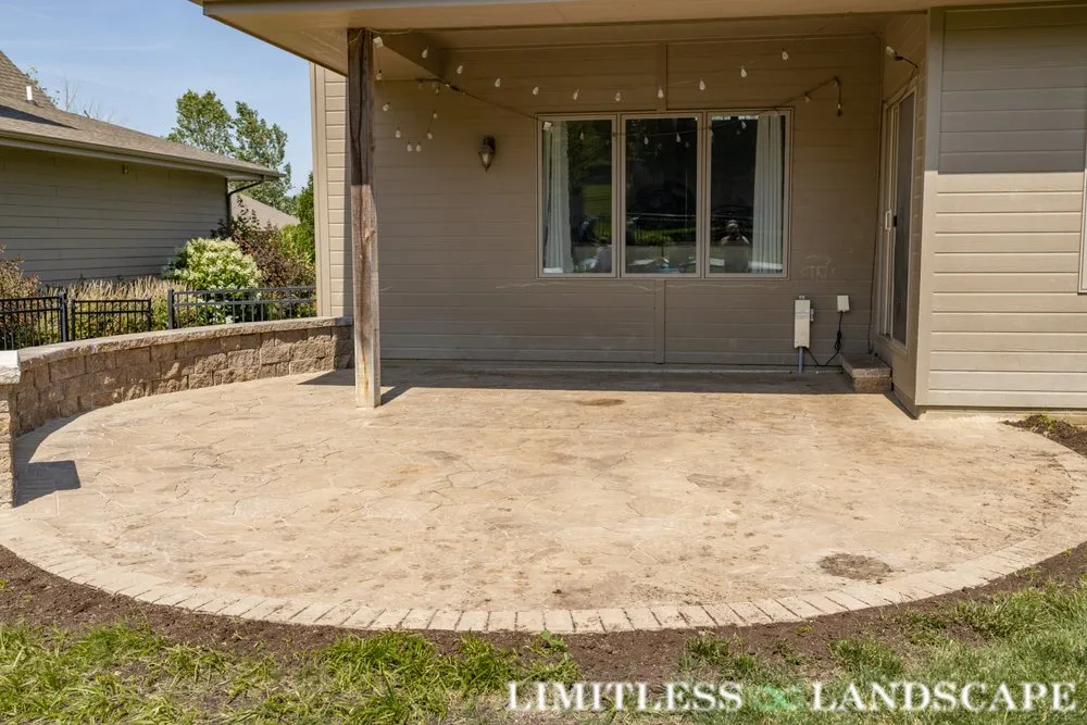 Professional lawn care service near you in Omaha, NE by Limitless Landscape