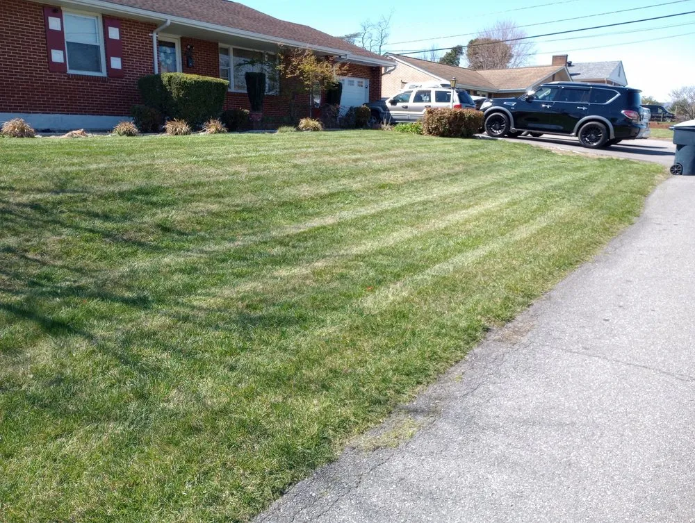 Affordable outdoor landscaping in Roanoke, VA - Limitless Lawncare And Landscaping