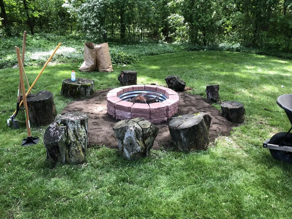 Reliable lawn care service for year-round maintenance in Southfield, MI by Limitlezz Landscaping