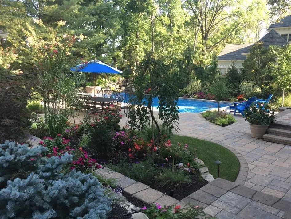 Professional residential landscaping in Hawthorne, NJ - Limone Farm & Gardens