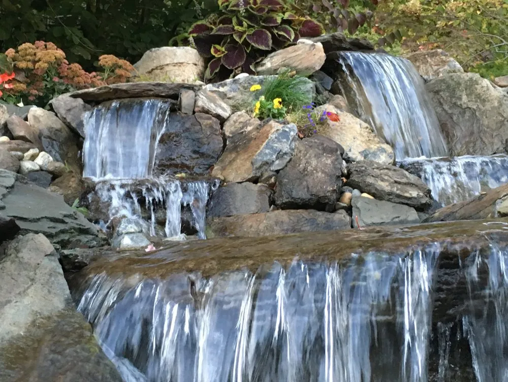 Custom yard maintenance in Hawthorne, NJ by Limone Farm & Gardens