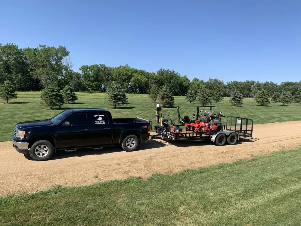 Reliable lawn mowing service experts serving Pipestone, MN - Limo's Lawncare