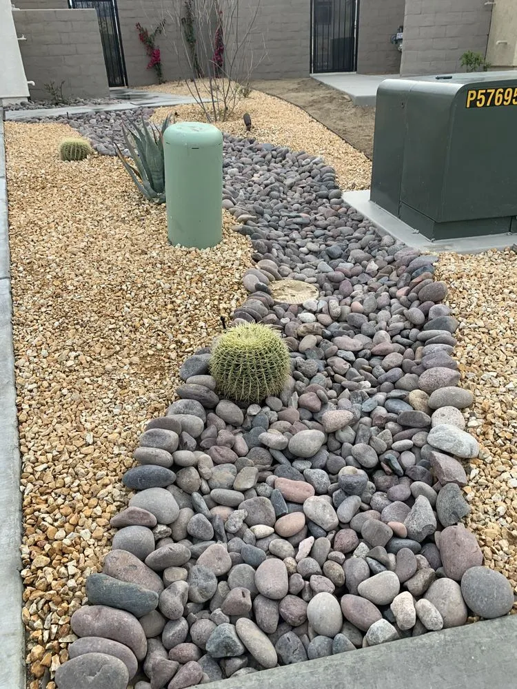 Trusted yard maintenance in Cathedral City, CA by Linares Landscaping