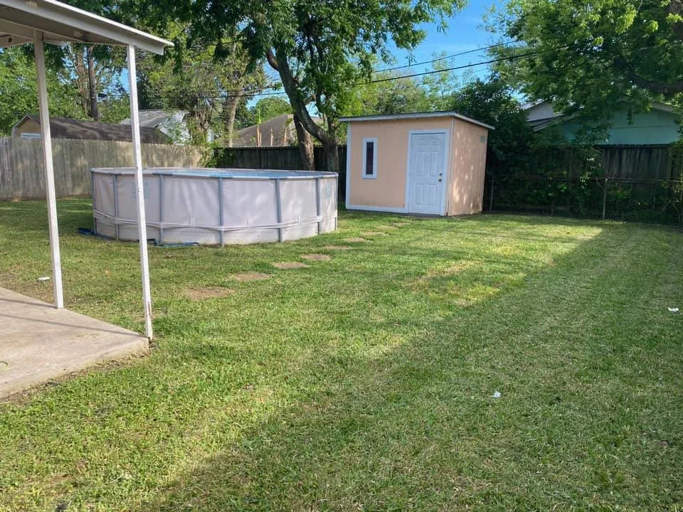 Local residential landscaping near you across Houston, TX - Lince Lawn Service