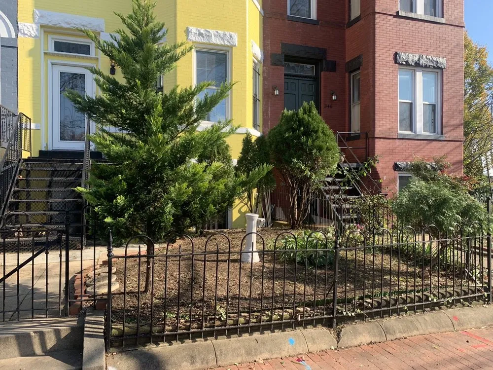 Reliable outdoor landscaping in Clinton, MD by Linchpin Turf Maintenance