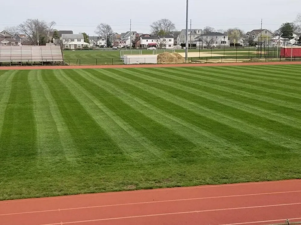 Professional garden landscaping near you across Franklin Lakes, NJ - Lincoln Landscaping - The Natural Choice