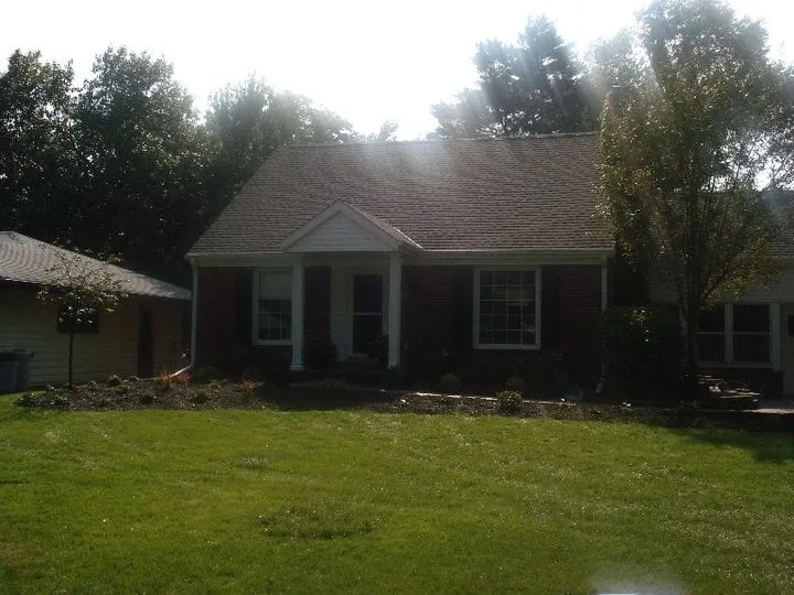 Affordable yard maintenance in Lincoln, NE - Lincoln Landscaping