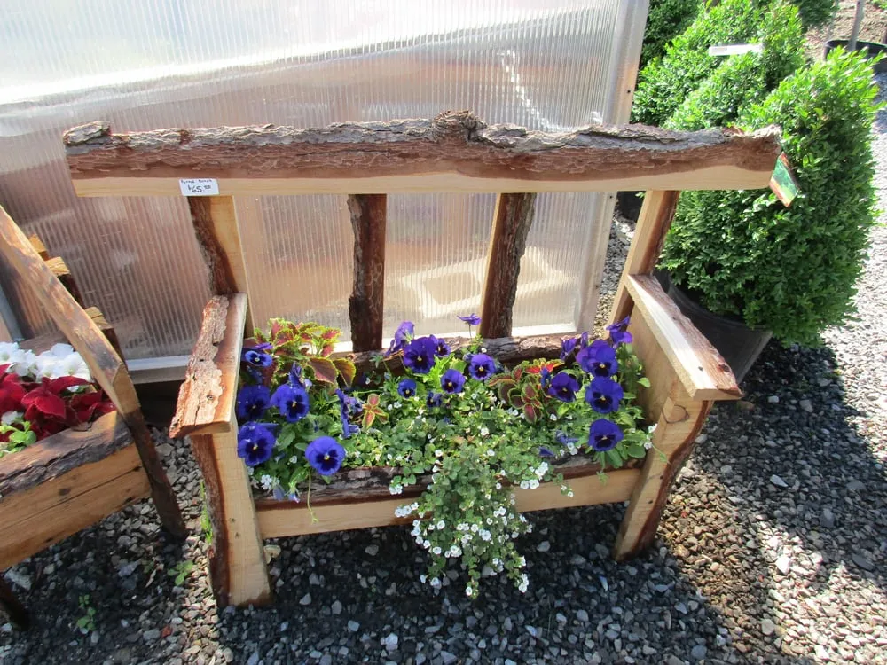 Trusted garden landscaping experts serving Amherst, NY - Lincoln Park Nursery