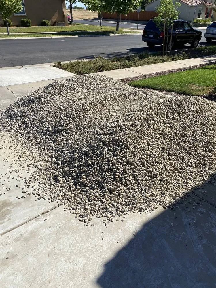 Professional yard cleanup service for residential properties in Lincoln, CA by Lincoln Sand & Rock