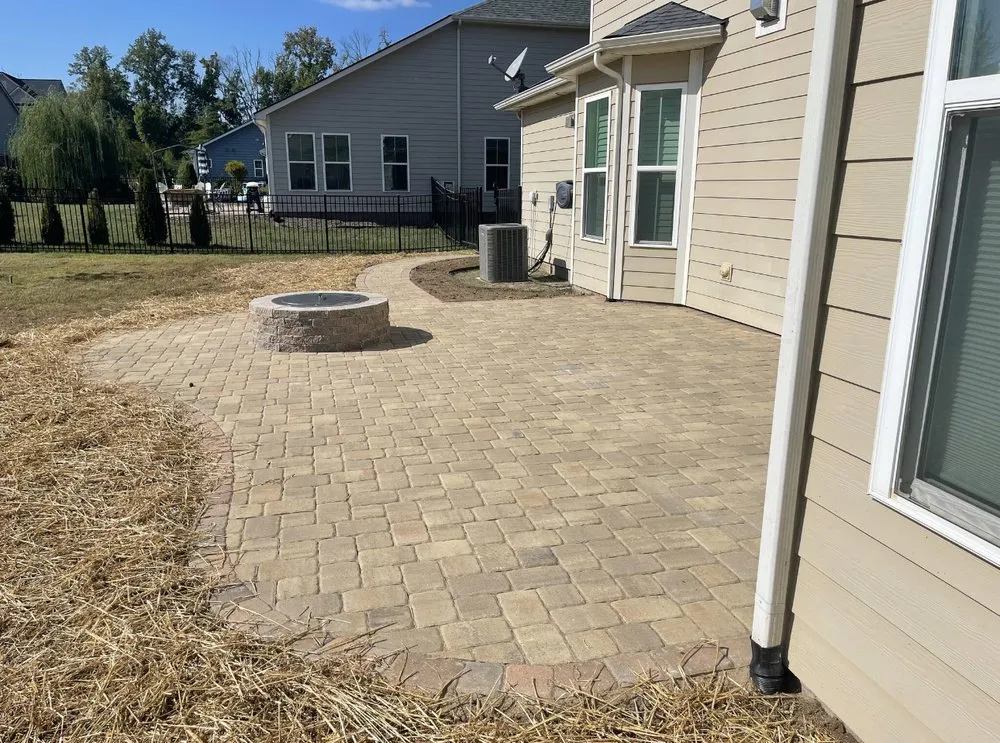 Trusted landscaping services for year-round maintenance across Cornelius, NC - Lincolton Hardscapes