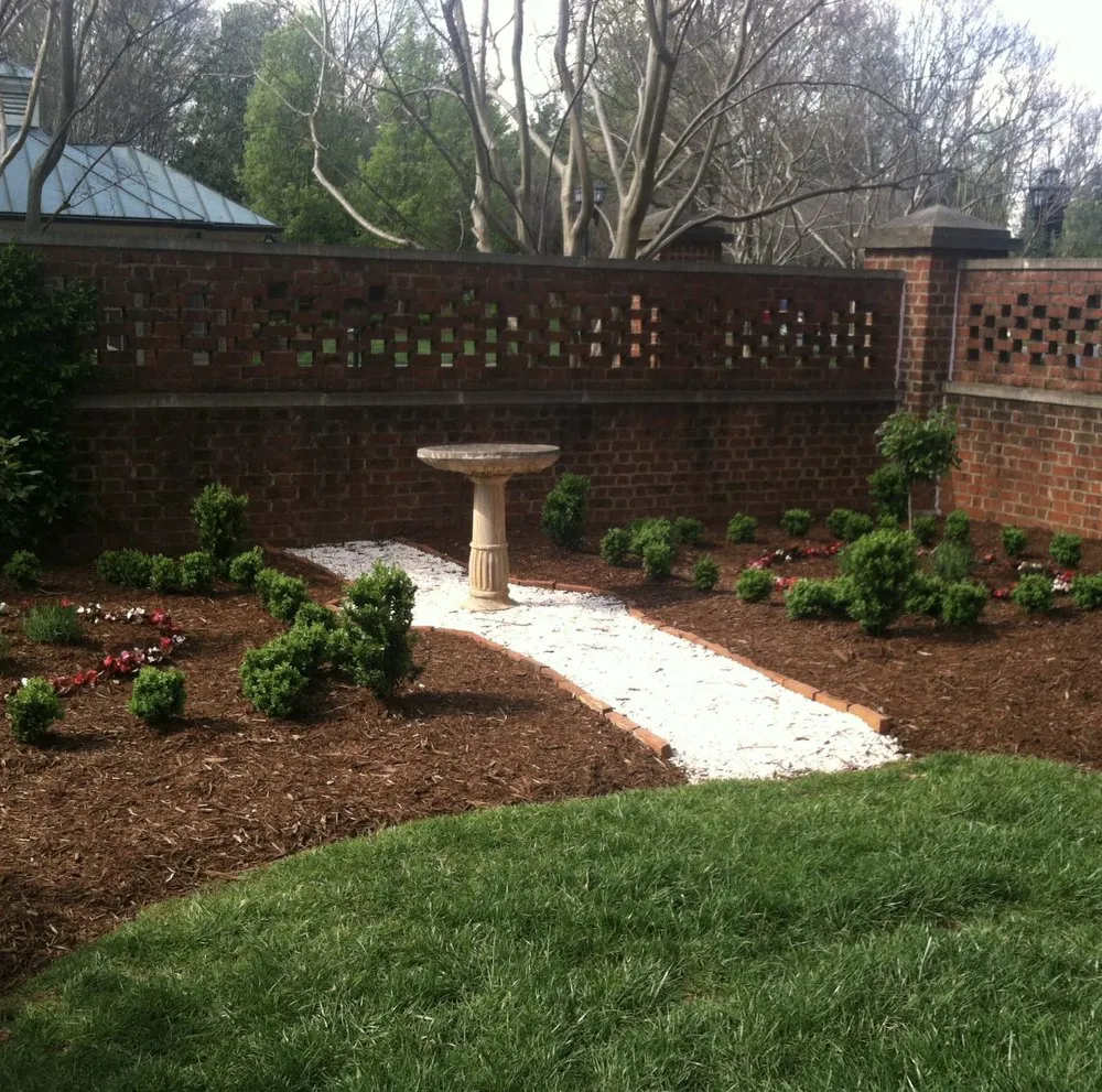 Local lawn care service in Mount Pleasant, SC by Linda Greenberg Landscape & Design