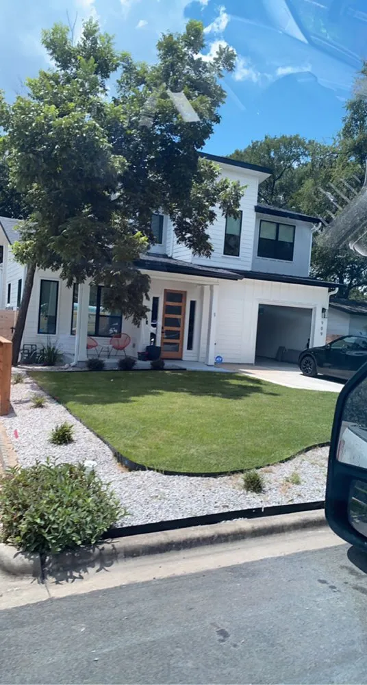 Custom garden landscaping for outdoor upgrades across Elgin, TX - Linda Vista Landscaping & Maintenance