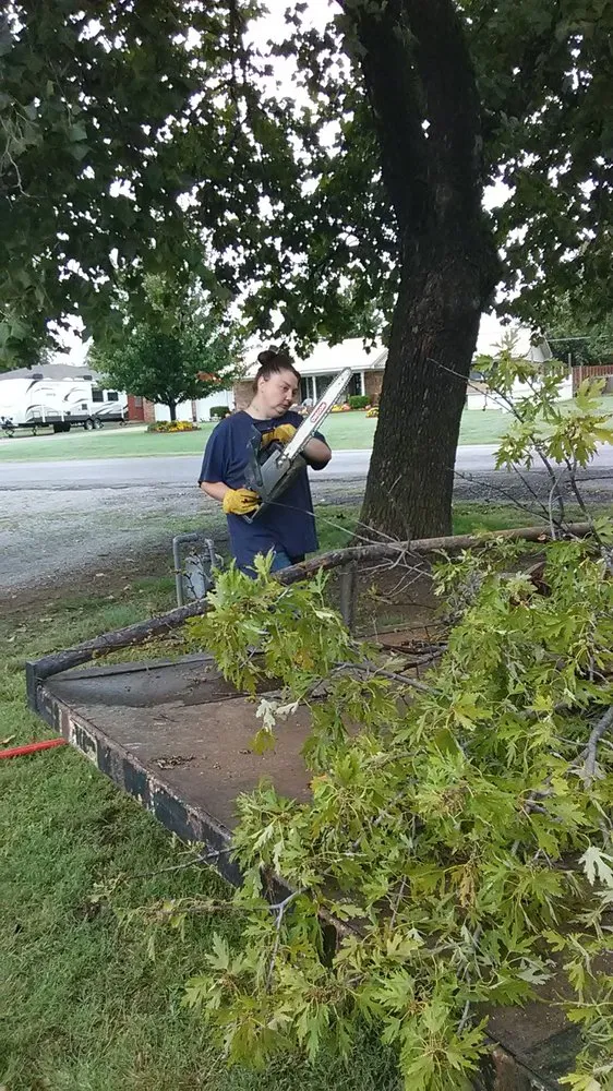 Professional landscaping services in Cement, OK - Linda's Lawn Garden Landscaping