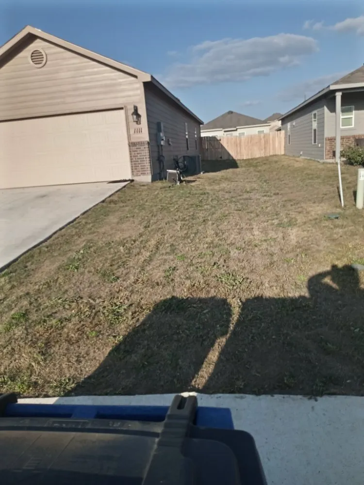 Professional landscape installation experts serving New Braunfels, TX - Linda's Mowing & Hauling