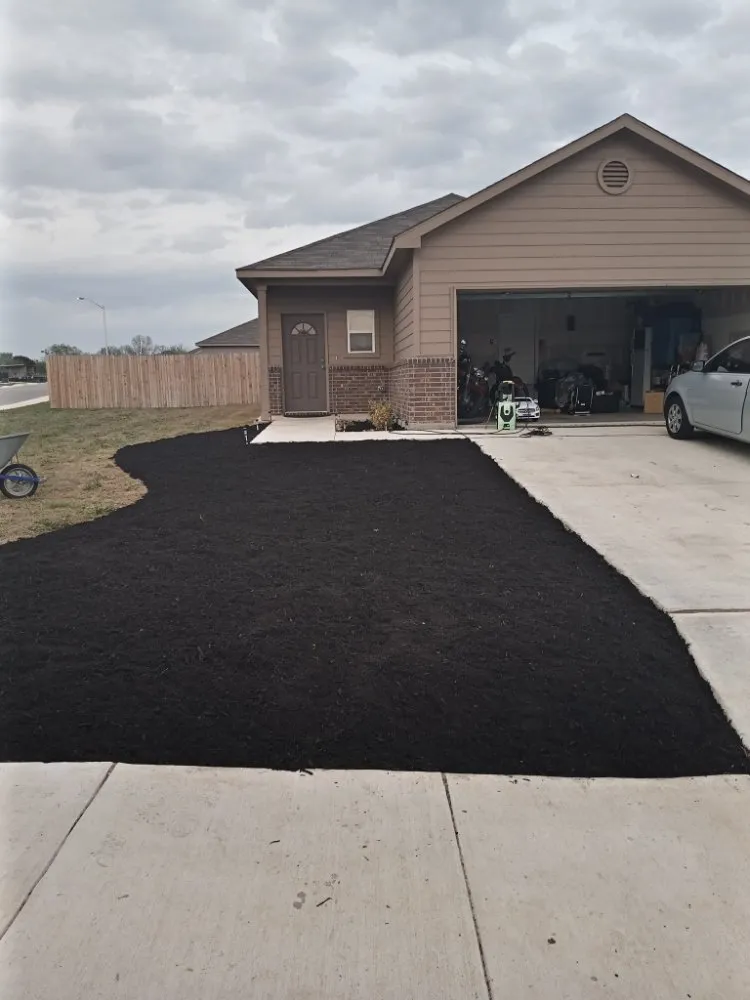 Affordable landscape installation in New Braunfels, TX - Linda's Mowing & Hauling