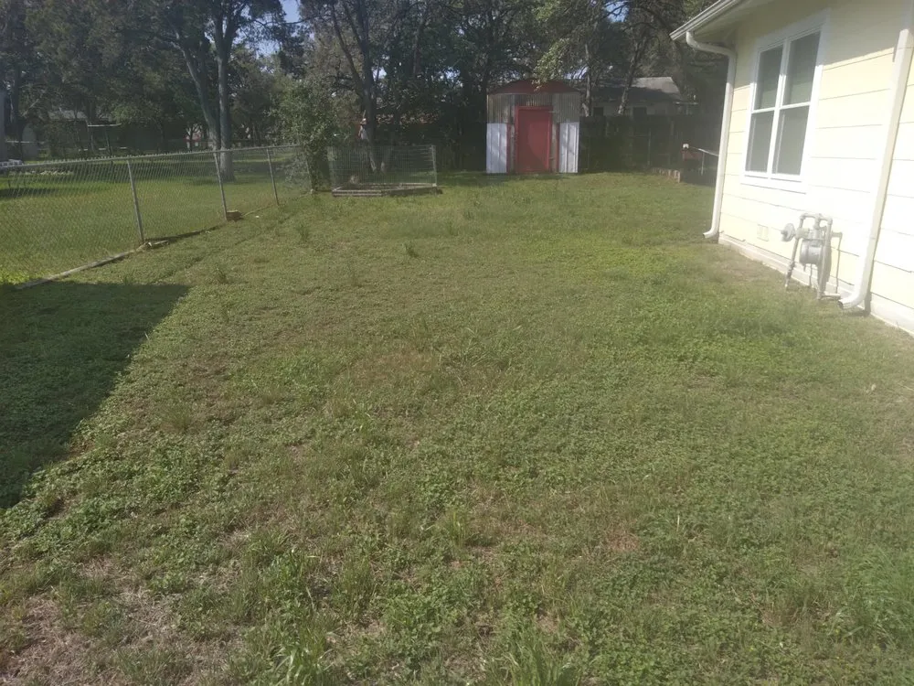 Top-rated garden landscaping experts serving New Braunfels, TX - Linda's Mowing & Hauling