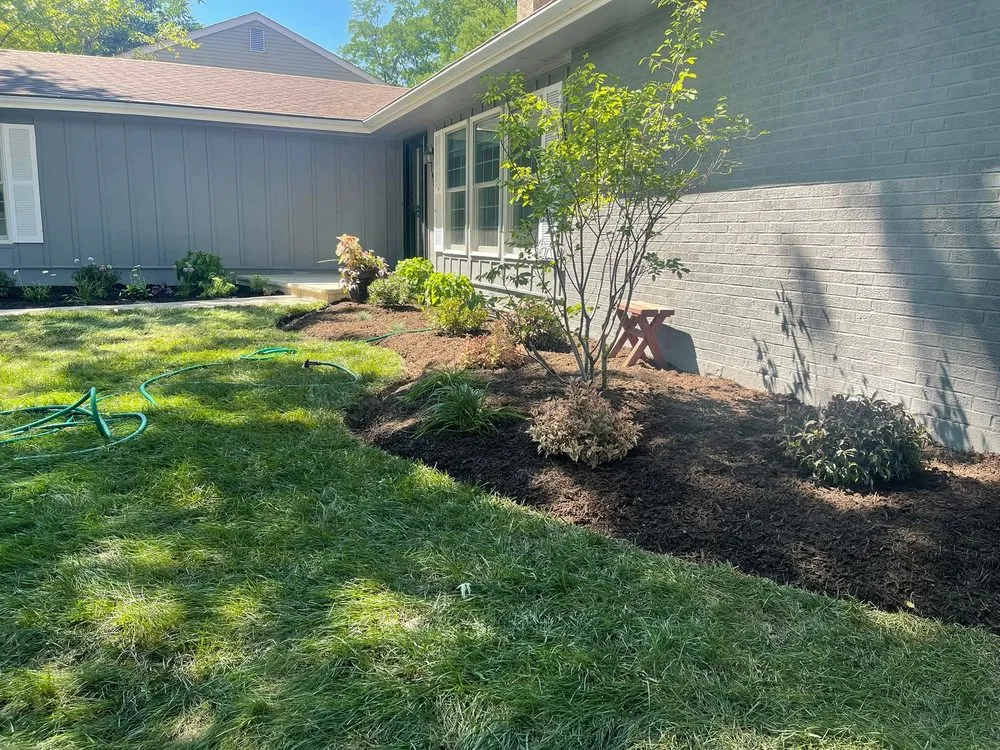 Top-rated residential landscaping experts serving West Chicago, IL - Linda’s sun