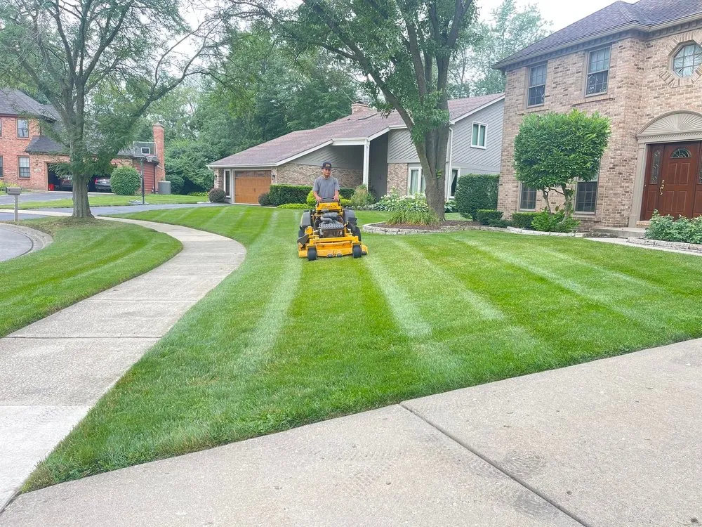 Professional outdoor landscaping in West Chicago, IL - Linda’s sun