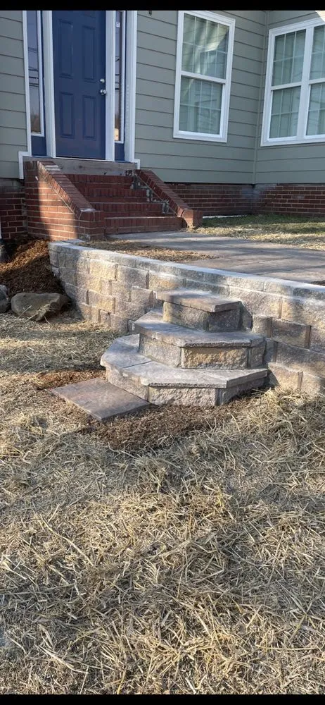 Professional landscape installation experts serving Gaylesville, AL - Lindsey Lawn & Landscaping