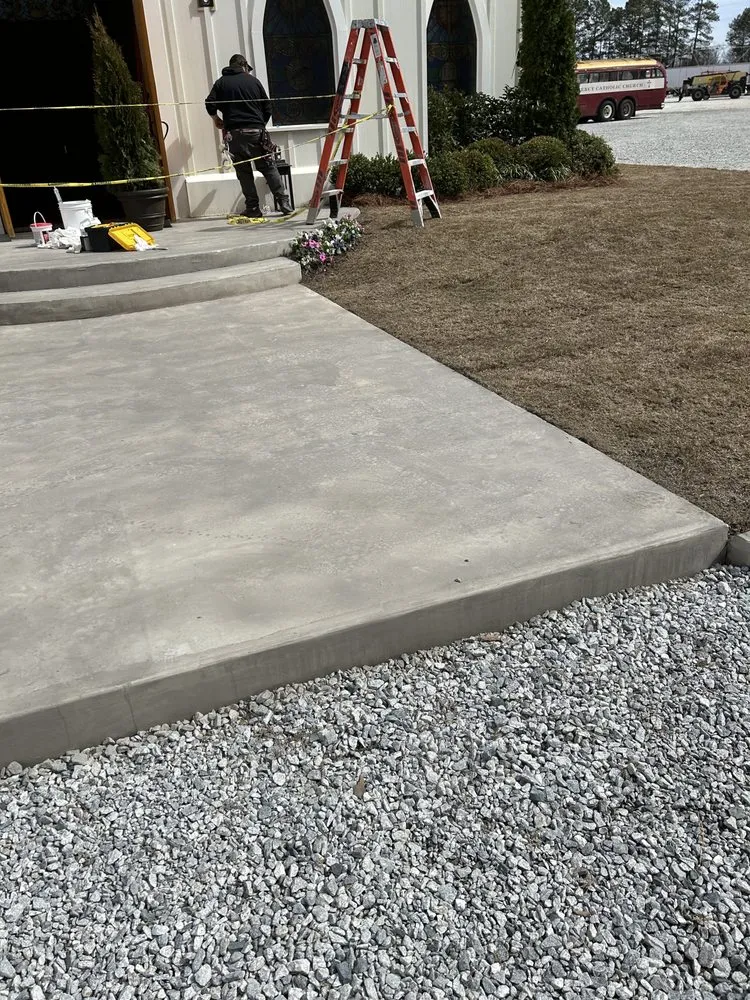 Custom yard cleanup service near you in Gainesville, GA by Line & Level