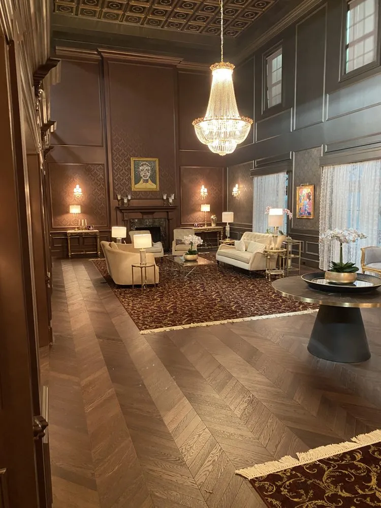 Expert lawn mowing service in Gainesville, GA - Line & Level